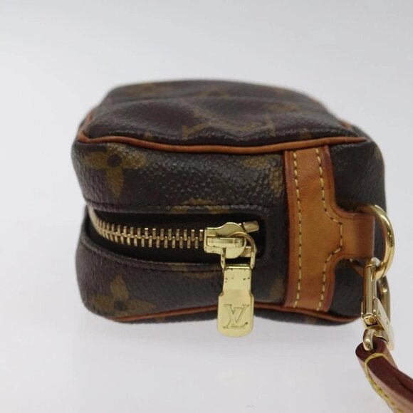 LOUIS VUITTON Monogram Trousse Wapity Pouch - Picture 4 of 16